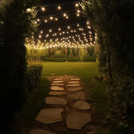 Nano Bio Food Farm Çiftlik konaklama Dais-Barbas